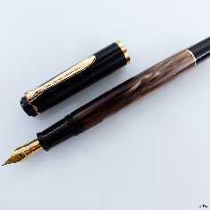 Pelikan M200 Brown-marbled
