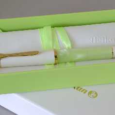 Pelikan M200 Pastel green
