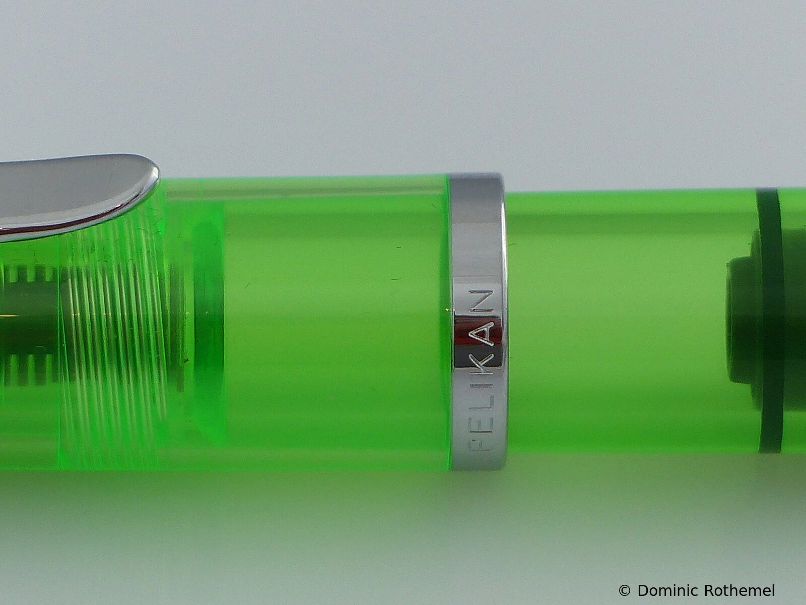 Pelikan M205 DUO Highlighter ShinyGreen
