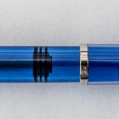 Pelikan M205 Hellblau transparent
