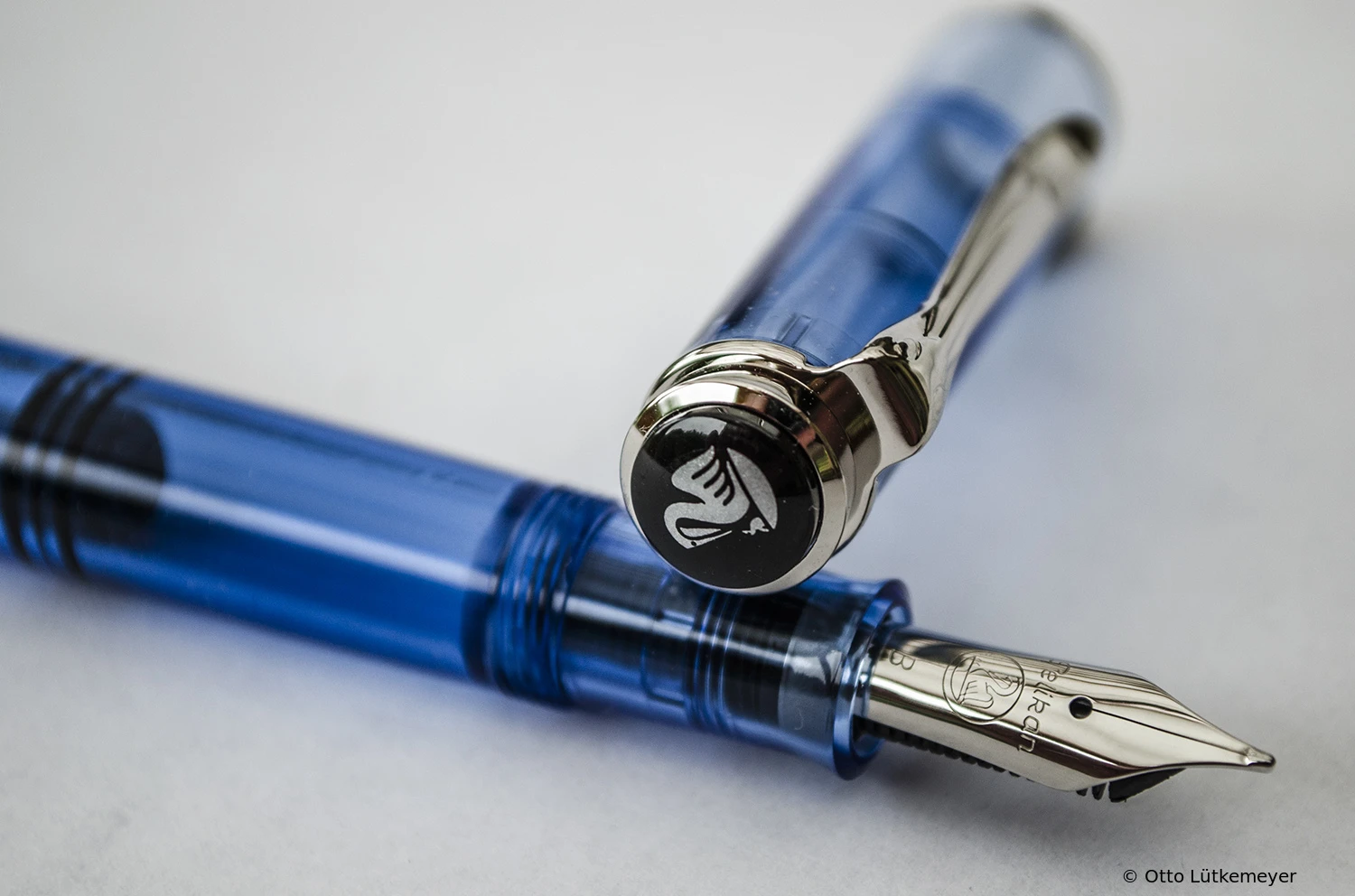 Pelikan M205 Hellblau transparent
