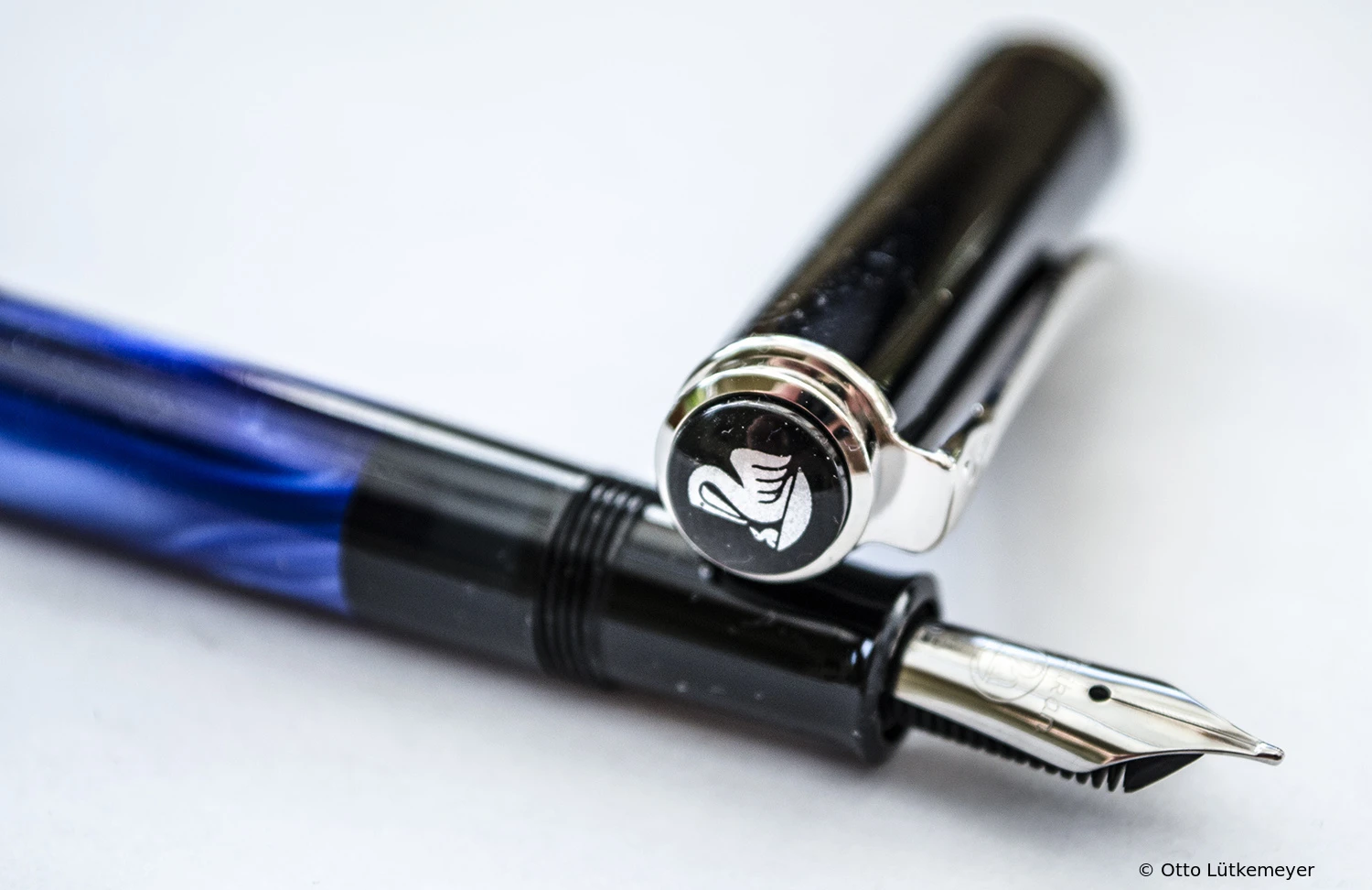 Pelikan M205 Blau-Marmoriert
