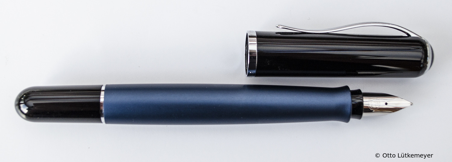 Pelikan P360 Saphirblau

