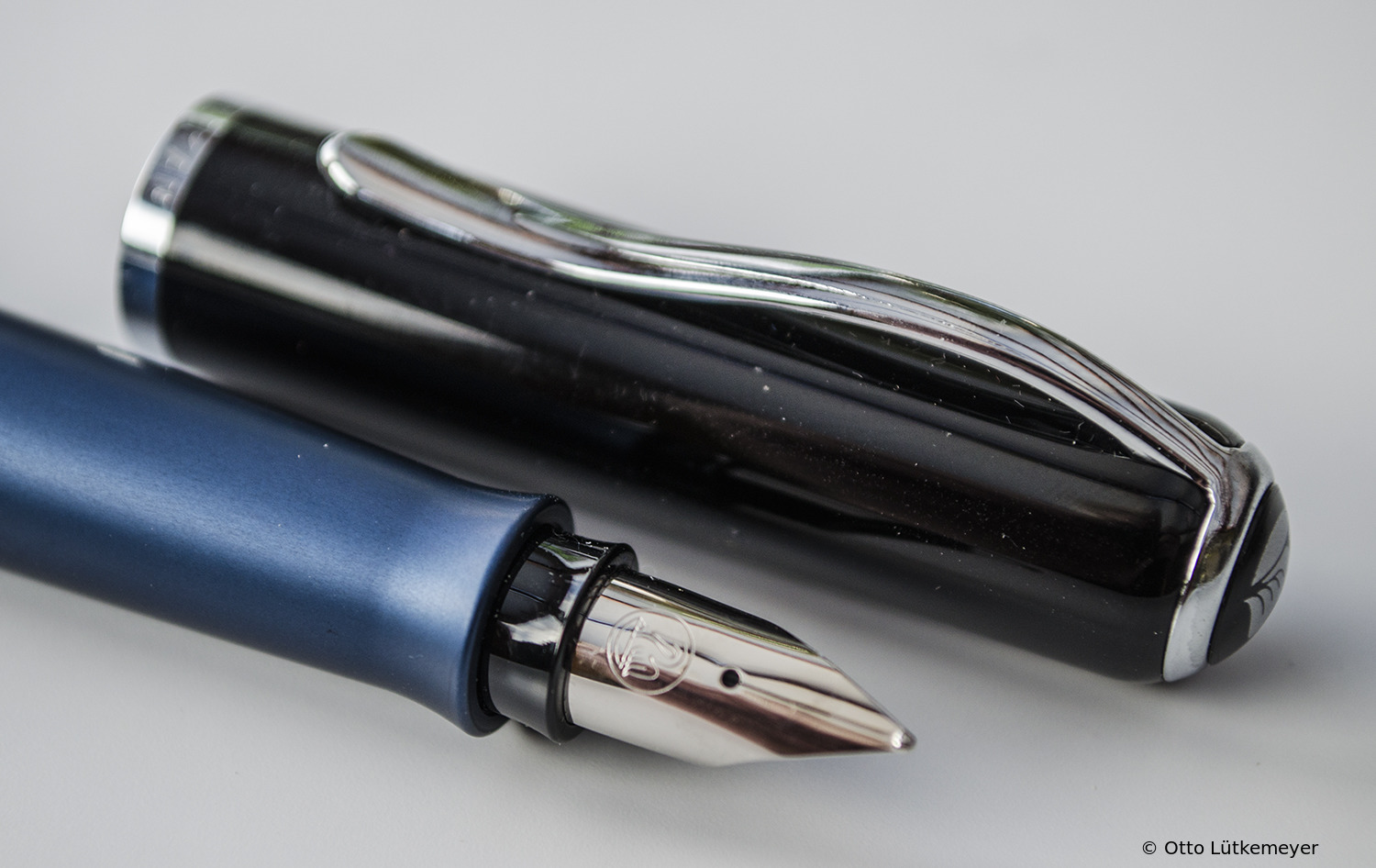 Pelikan P360 Saphirblau
