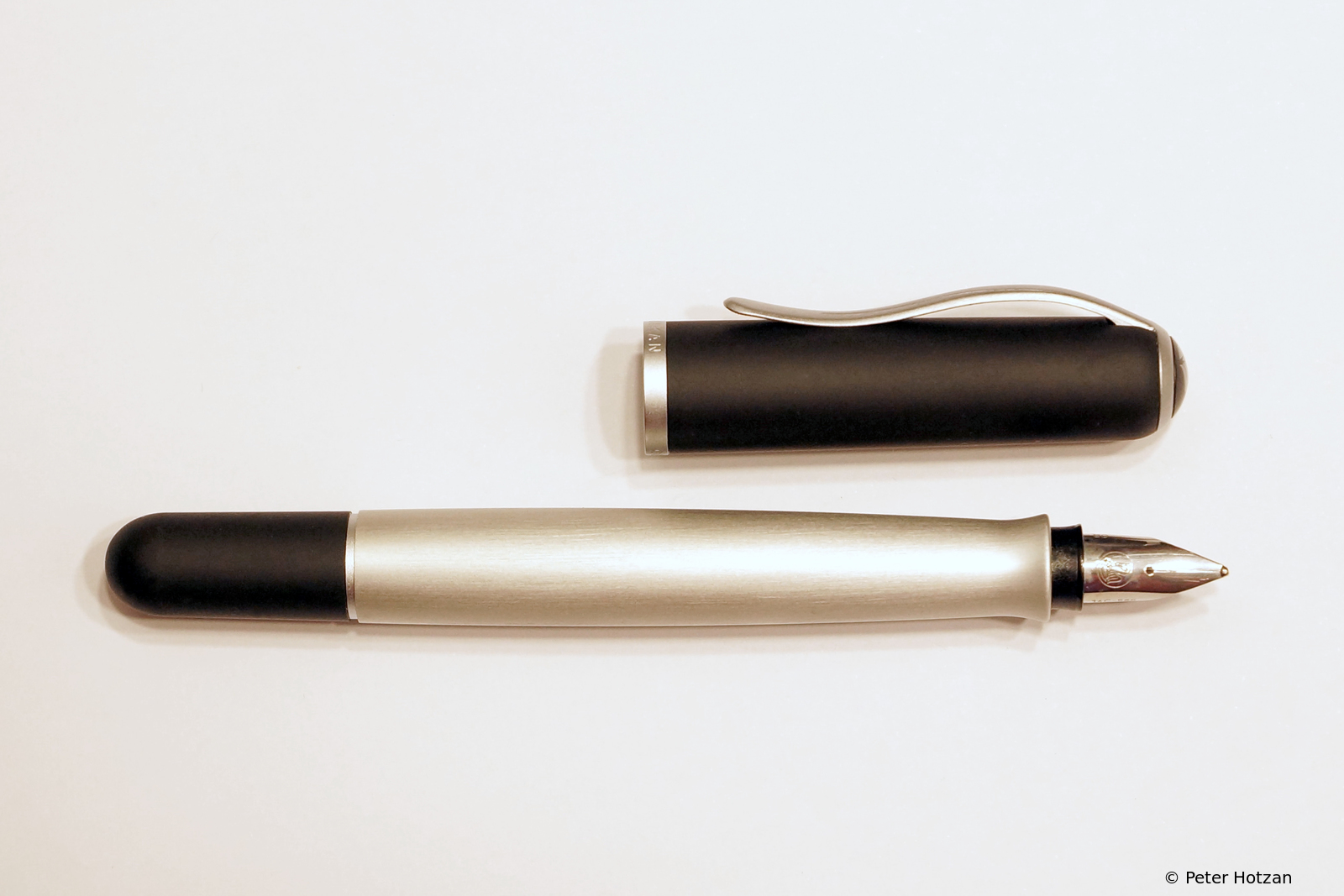 Pelikan P362 Onyx-Silber
