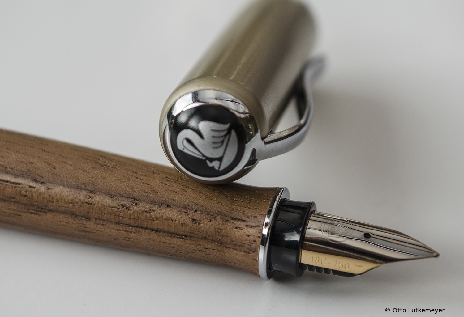 Pelikan P364 Walnuss-Braun
