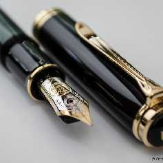 Pelikan M1000 Green-striped
