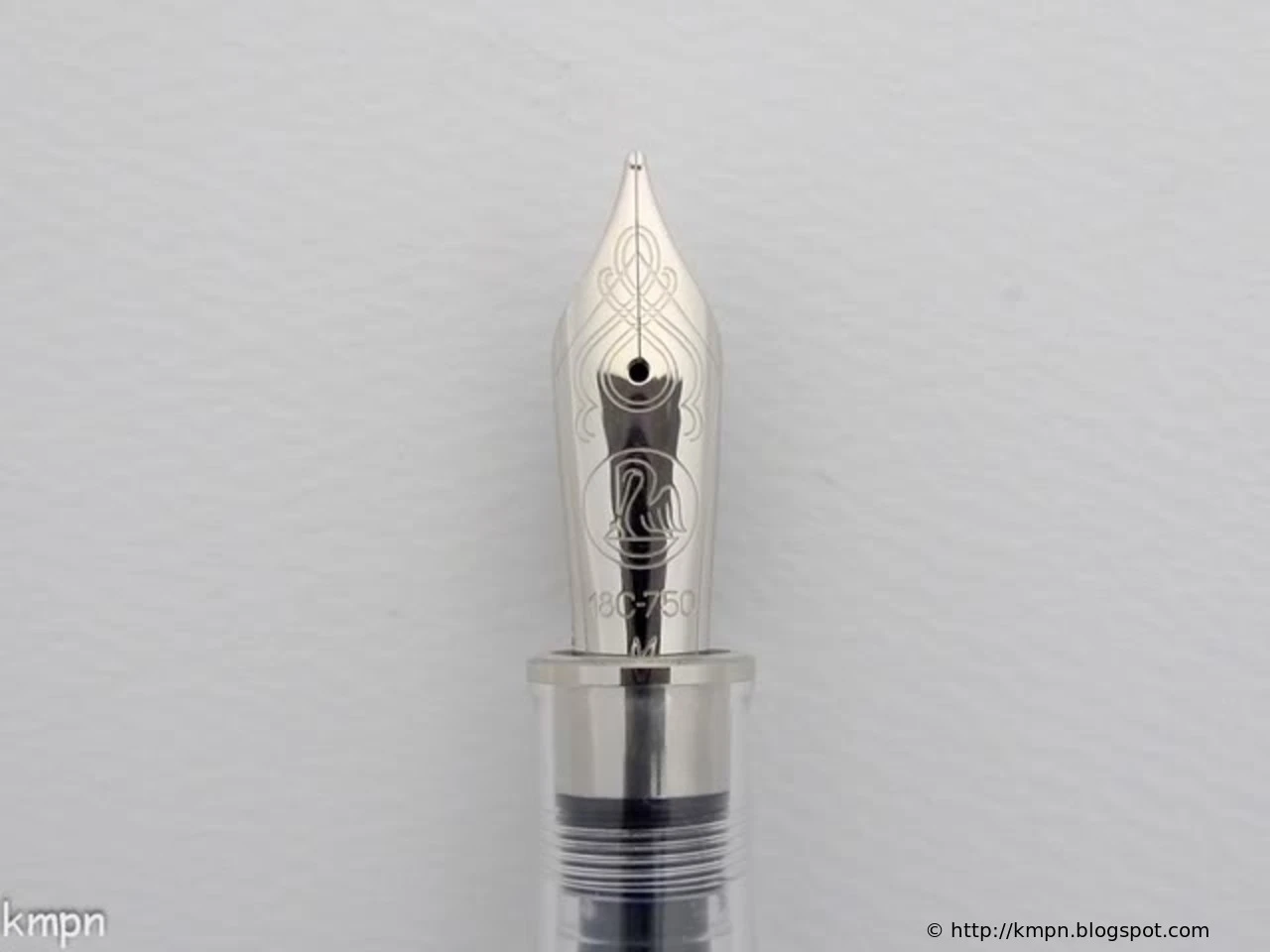 Pelikan M1005 Demonstrator
