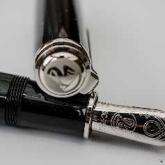 Pelikan M1005 Schwarz
