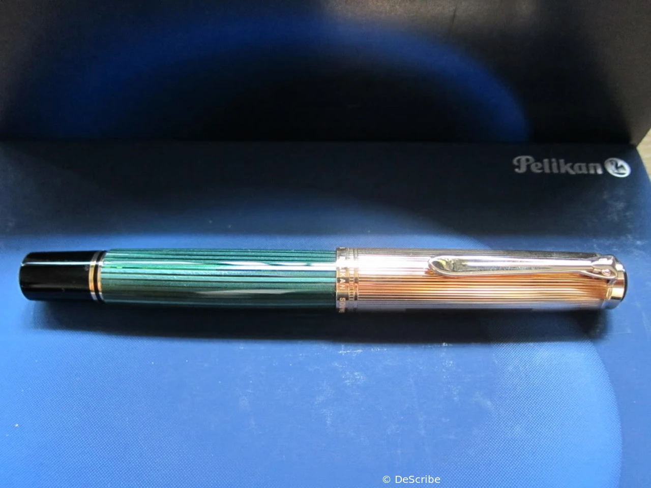 Pelikan M1050 Grün-Gestreift/Vermeil
