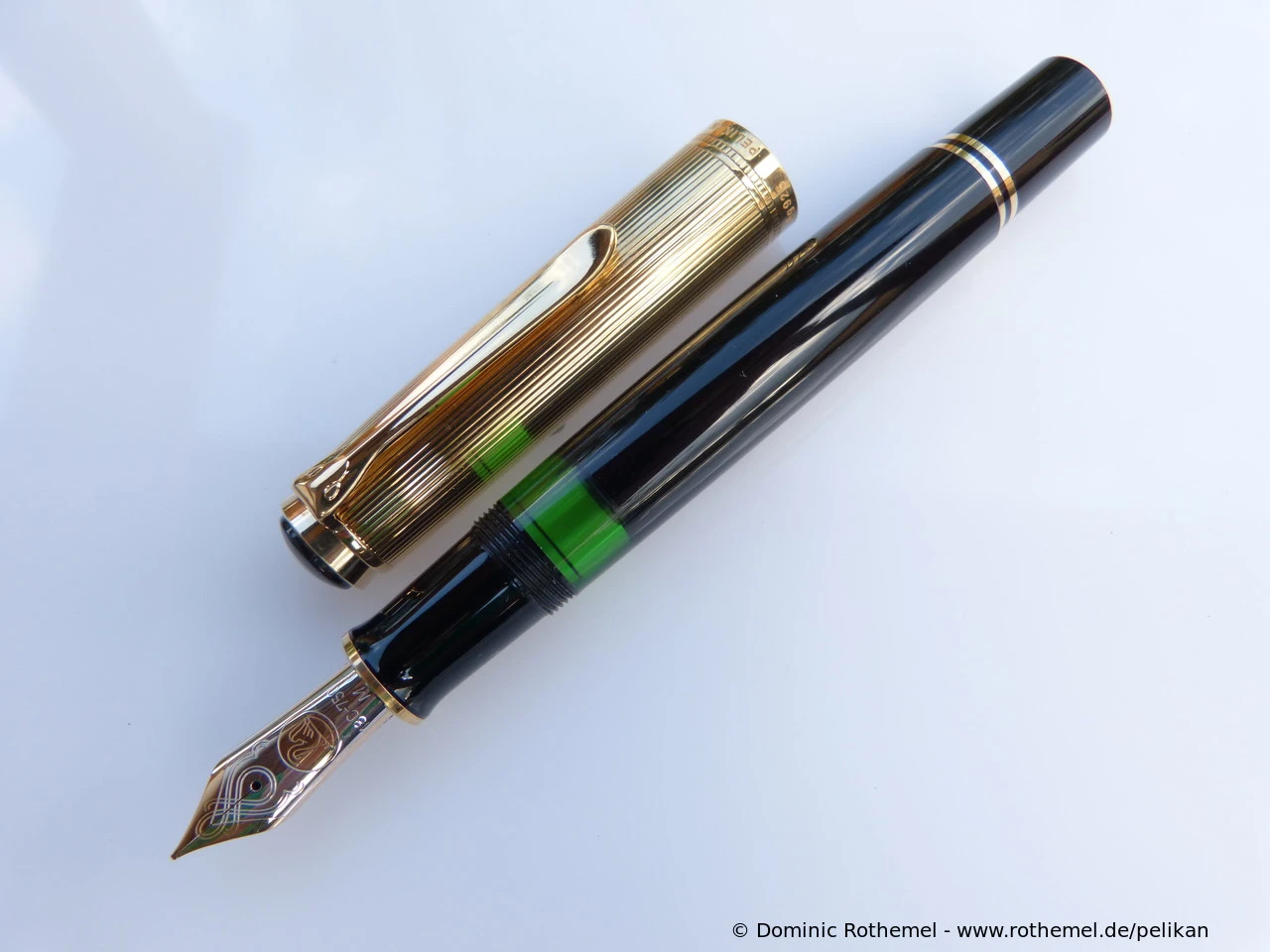 Pelikan M1050 Schwarz/Vermeil

