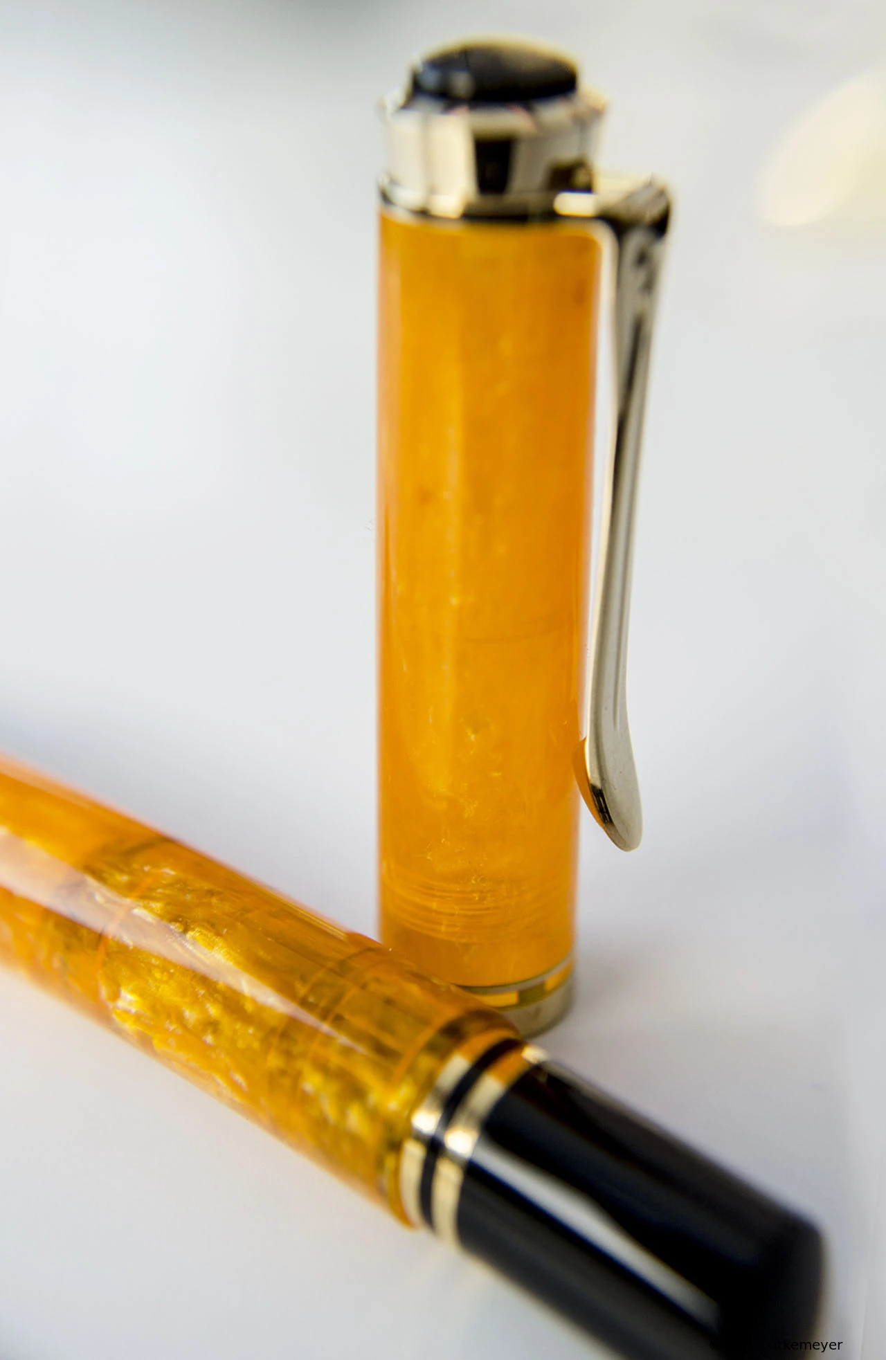 Pelikan M320 Orange

