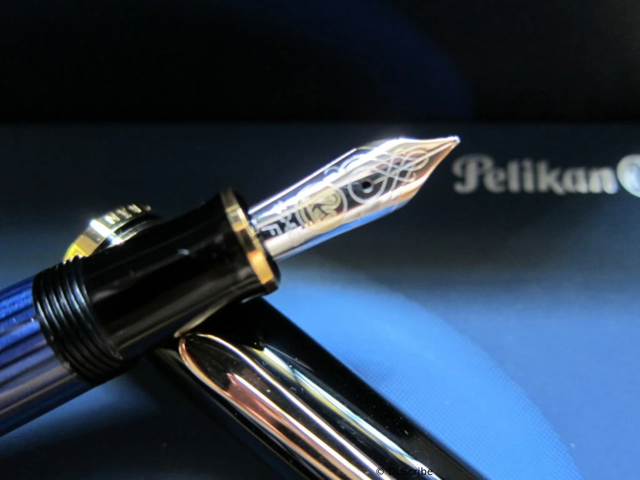 Pelikan M600 Blau-Gestreift
