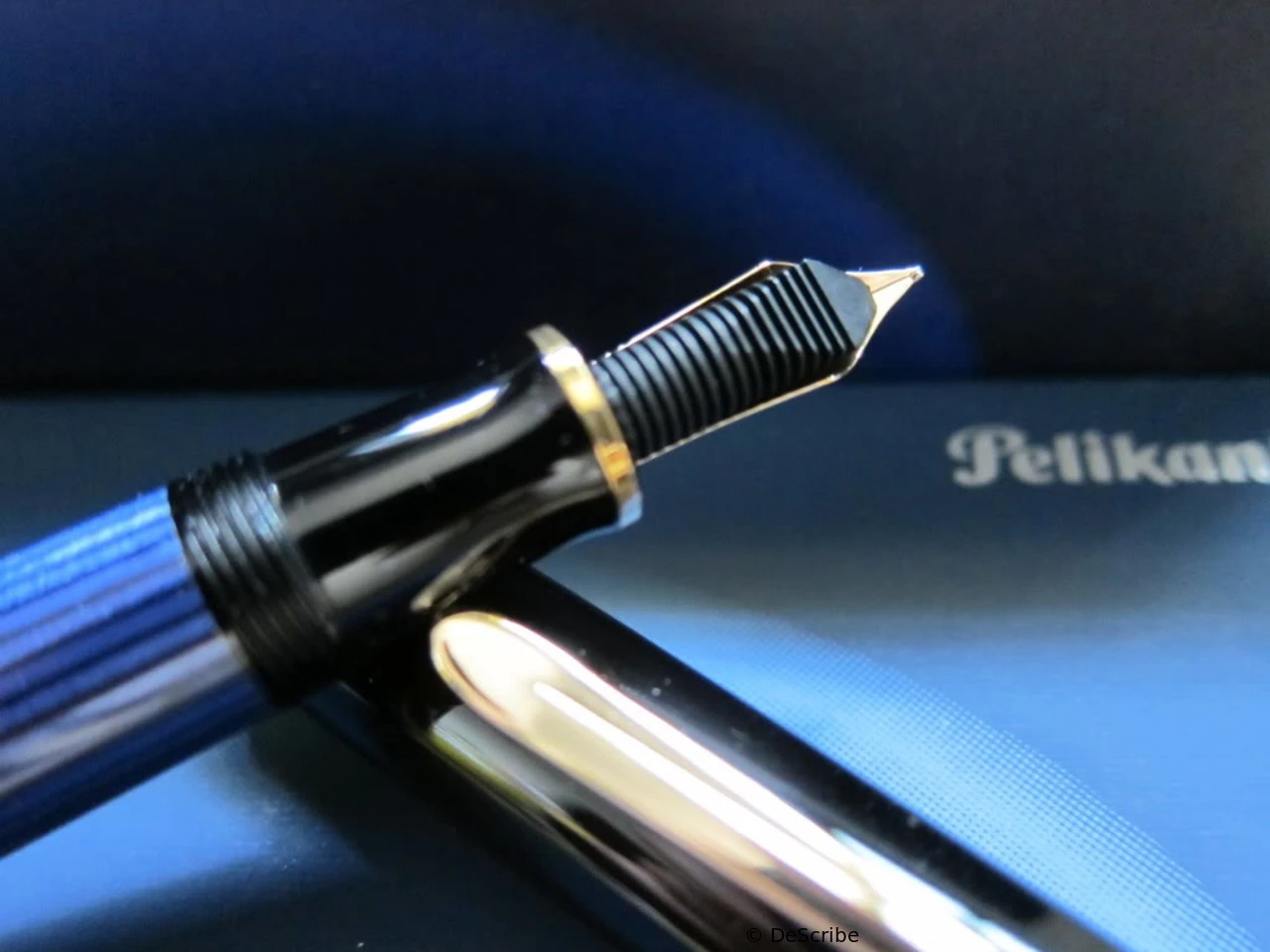 Pelikan M600 Blau-Gestreift
