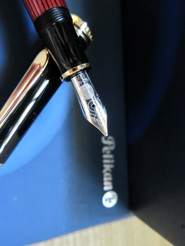 Pelikan M600 Rot-Gestreift
