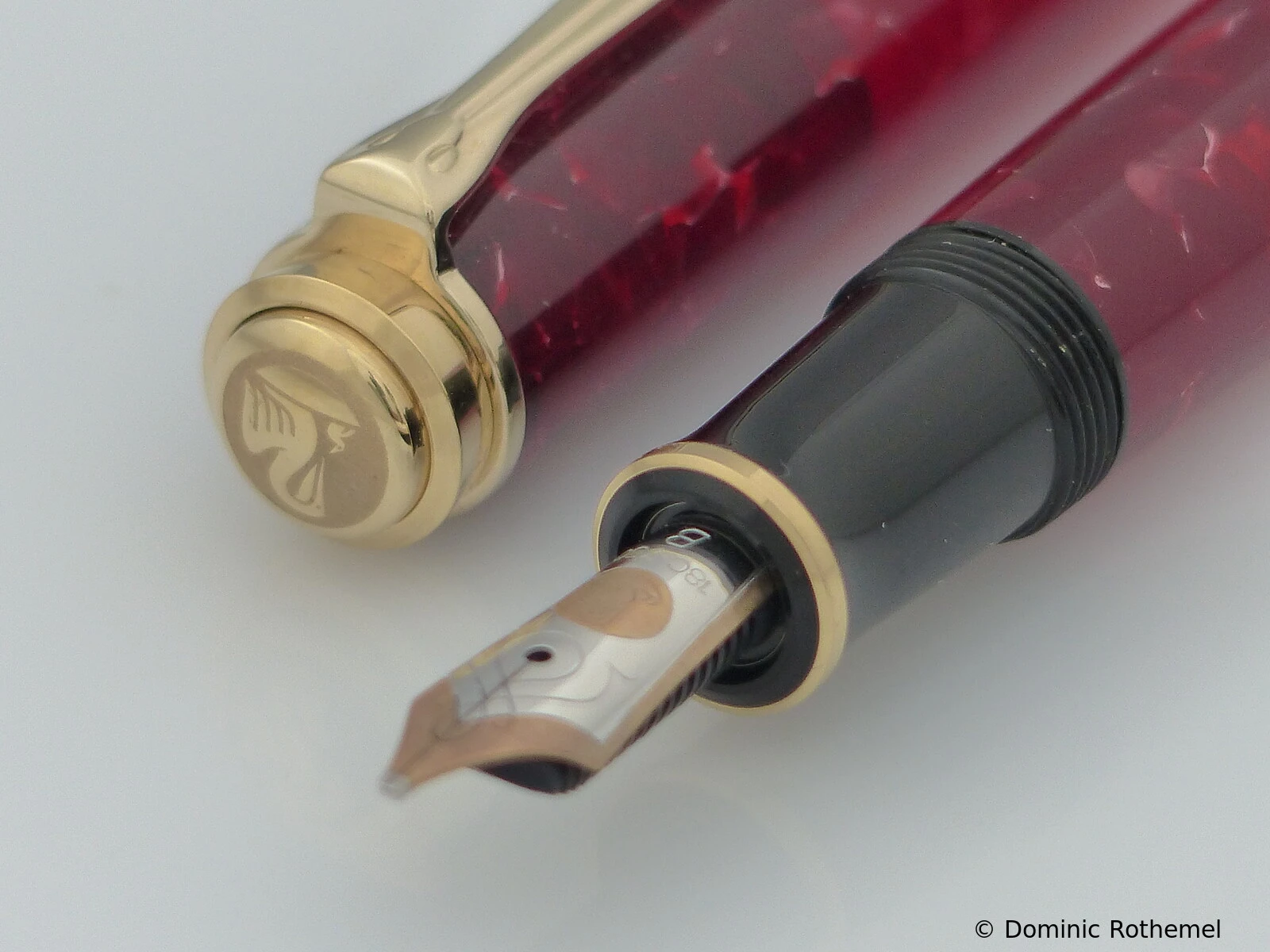 Pelikan M600 Ruby Red
