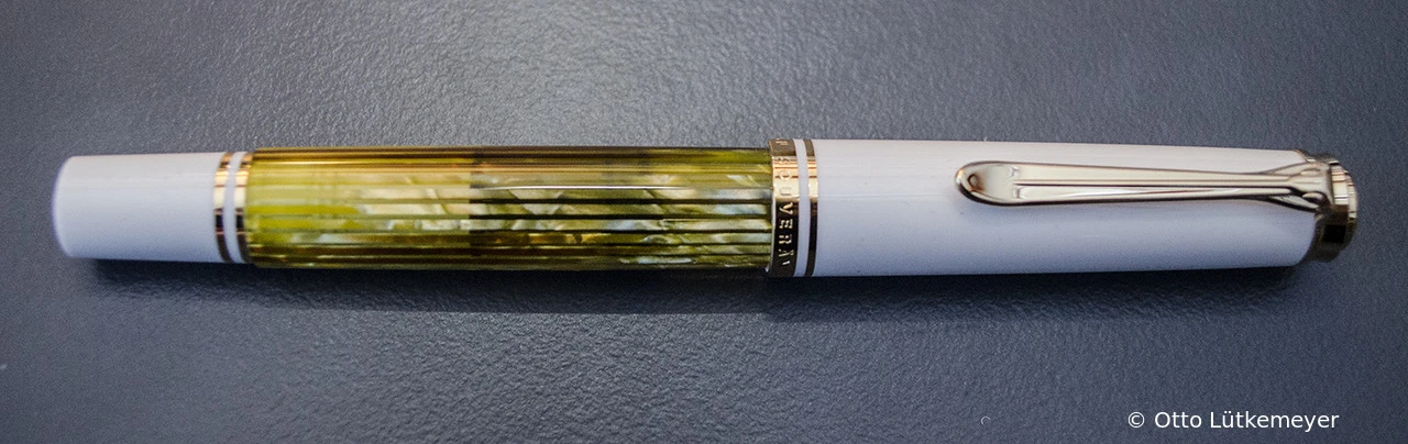 Pelikan M600 Hellschildpatt-Gestreift
