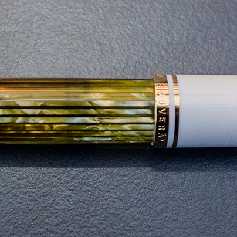 Pelikan M600 Light tortoise-striped
