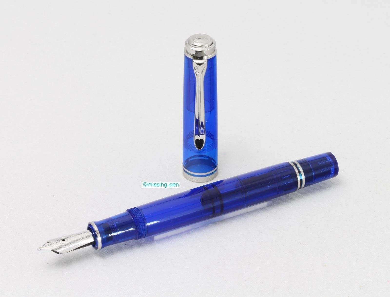 Pelikan M605 Marineblautransparent
