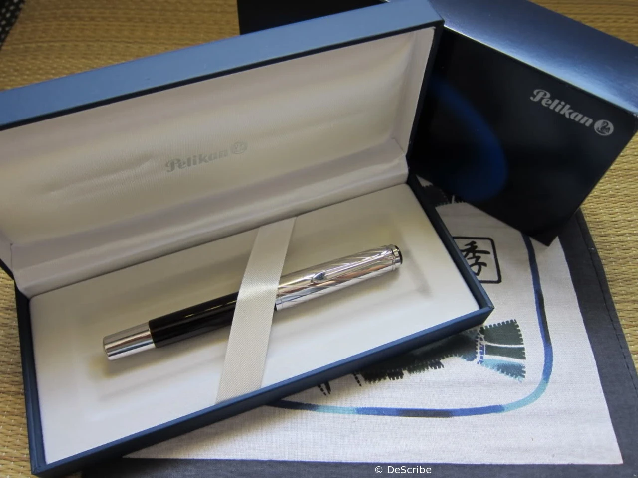 Pelikan M625 Rot transparent
