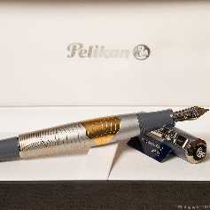 Pelikan M640 Mount Everest
