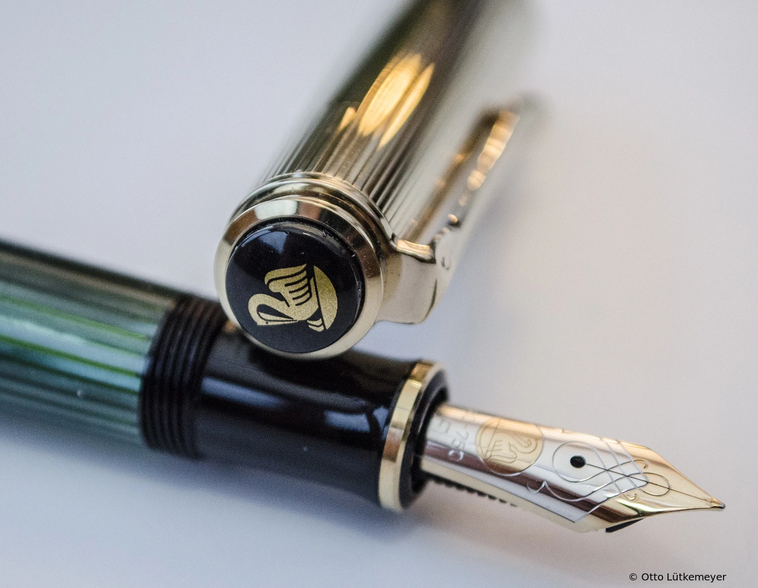 Pelikan M650 Grün-Gestreift/Vermeil
