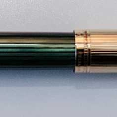 Pelikan M650 Grün-Gestreift/Vermeil
