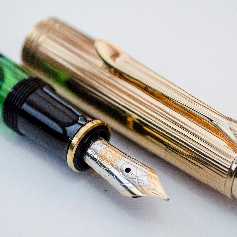 Pelikan M650 Black/Vermeil
