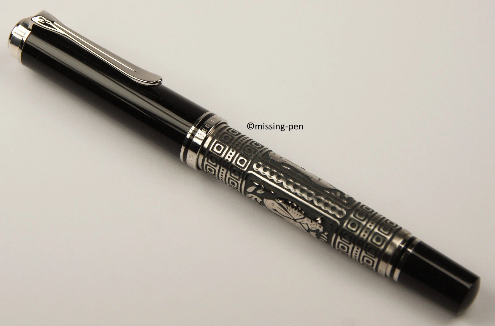 Pelikan M710 Toledo Schwarz
