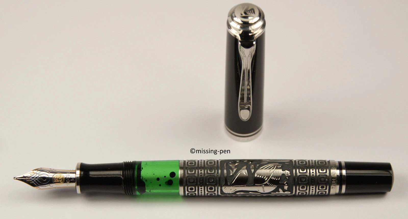 Pelikan M710 Toledo Schwarz
