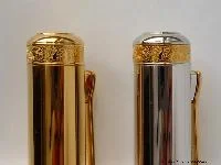 Verzierung der Kappe in Form des Jugendstilfries am alten Pelikan Hauptgebäude. © http://kmpn.blogspot.com