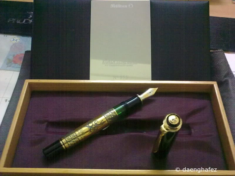 Pelikan M800 (Old Style) Commonwealth Games
