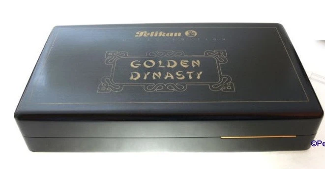 Pelikan M800 (Old Style) Golden Dynasty
