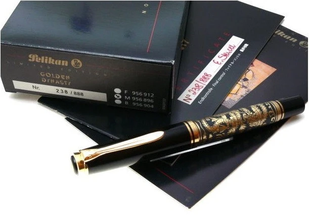 Pelikan M800 (Old Style) Golden Dynasty
