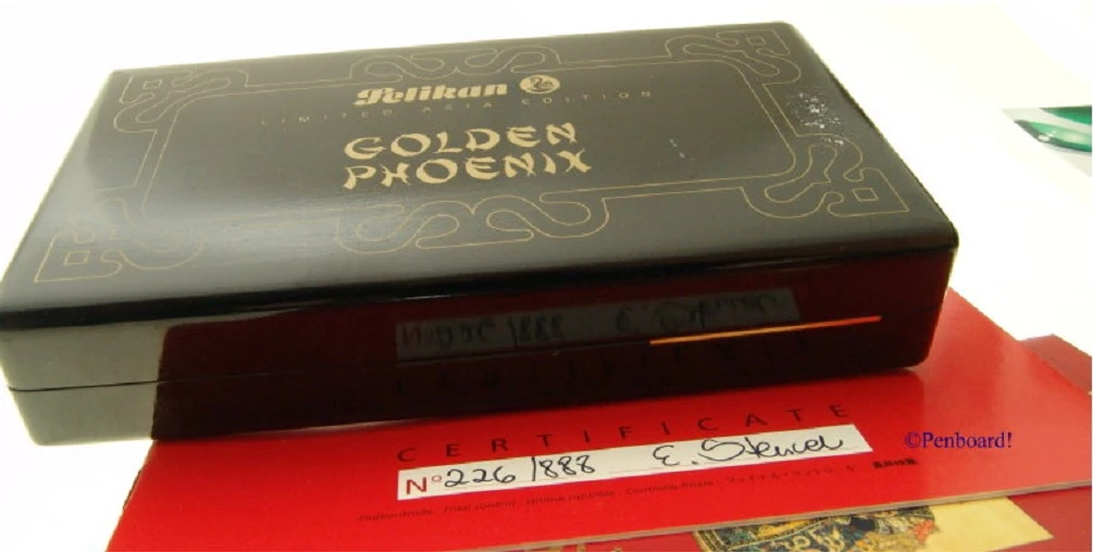 Pelikan M800 (Old Style) Golden Phoenix
