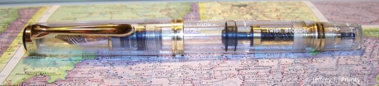 Pelikan M800 Demonstrator englisch beschriftet
