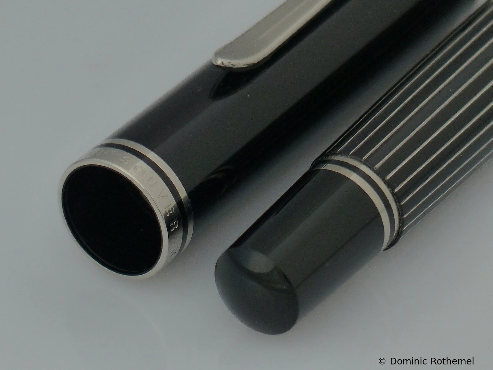 Pelikan M815 Schwarz-Gestreift
