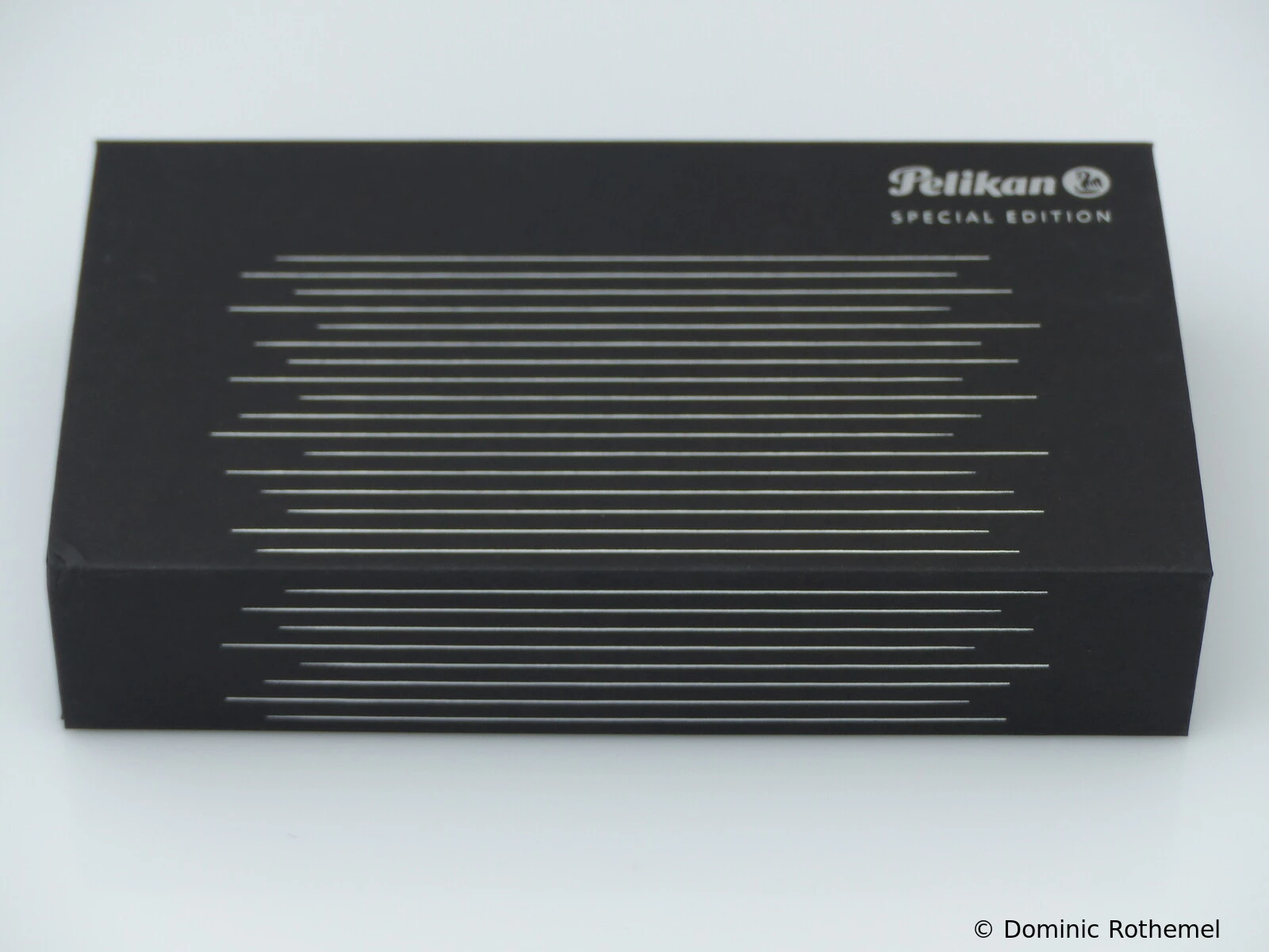 Pelikan M815 Schwarz-Gestreift
